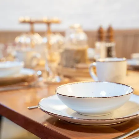 Dreamcation - Ehemalige Kirche & Souterrain Wohnung, 3d-tour, Terrasse, Bbq, Kamin Apartman