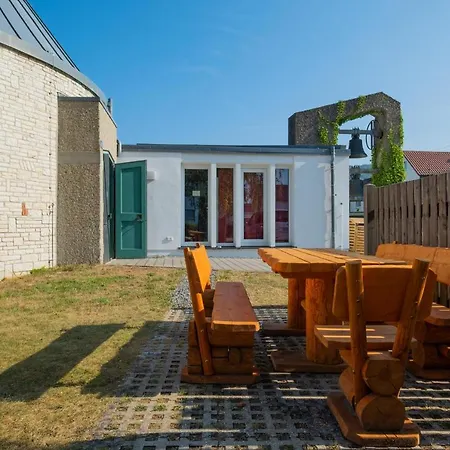 Dreamcation - Ehemalige Kirche & Souterrain Wohnung, 3d-tour, Terrasse, Bbq, Kamin Apartman