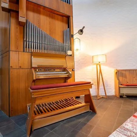 Dreamcation - Ehemalige Kirche & Souterrain Wohnung, 3d-tour, Terrasse, Bbq, Kamin