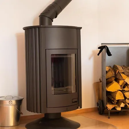 Dreamcation - Ehemalige Kirche & Souterrain Wohnung, 3d-tour, Terrasse, Bbq, Kamin * Кельхайм
